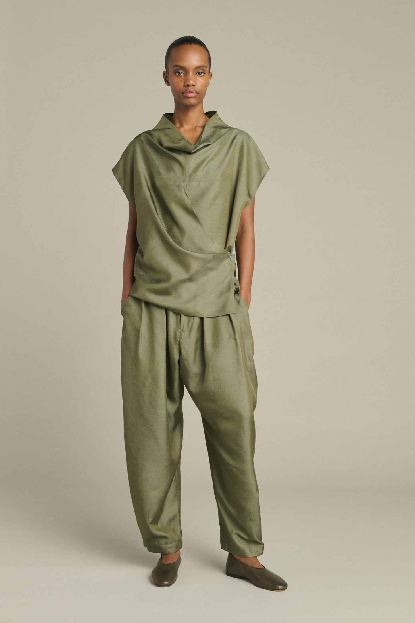 Vernon trousers - Sage Green - Silk - Women