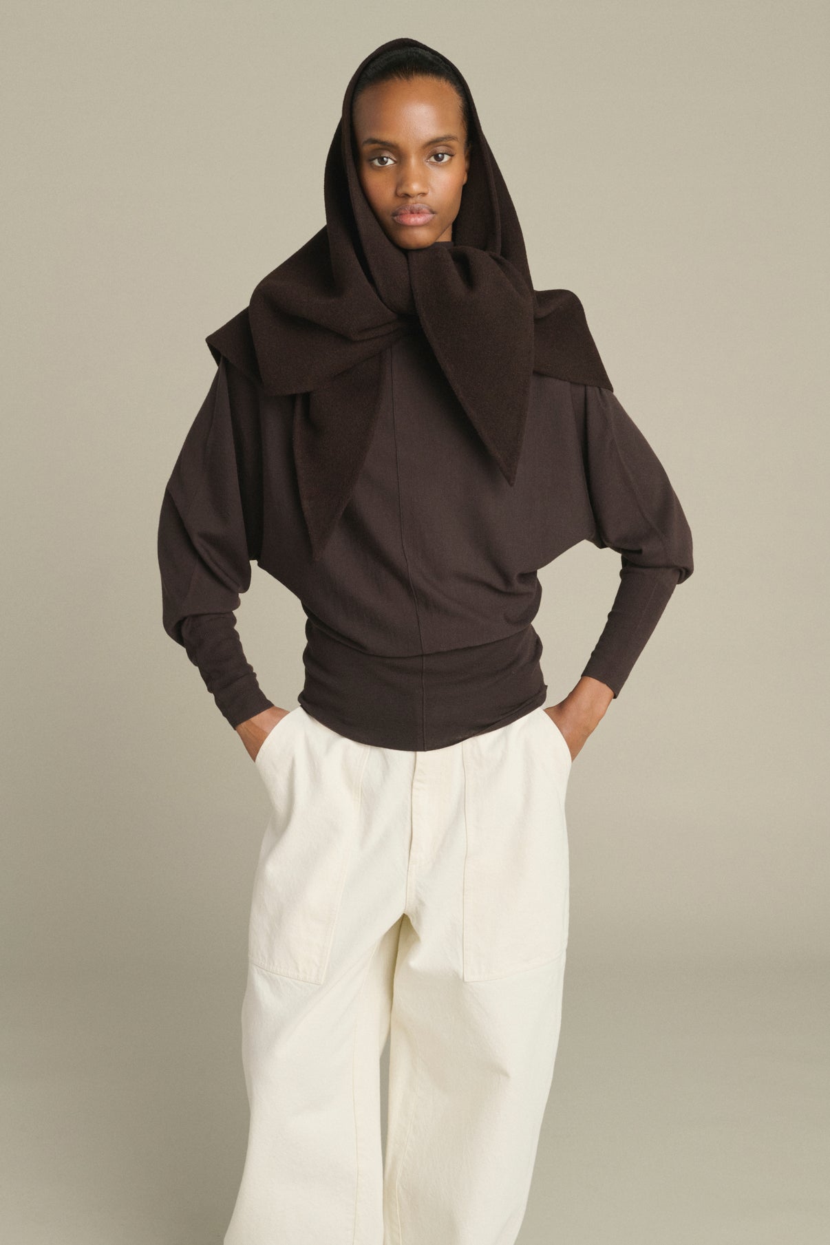 Cape Jamelia - Dark Brown - Wool - Women vue 2